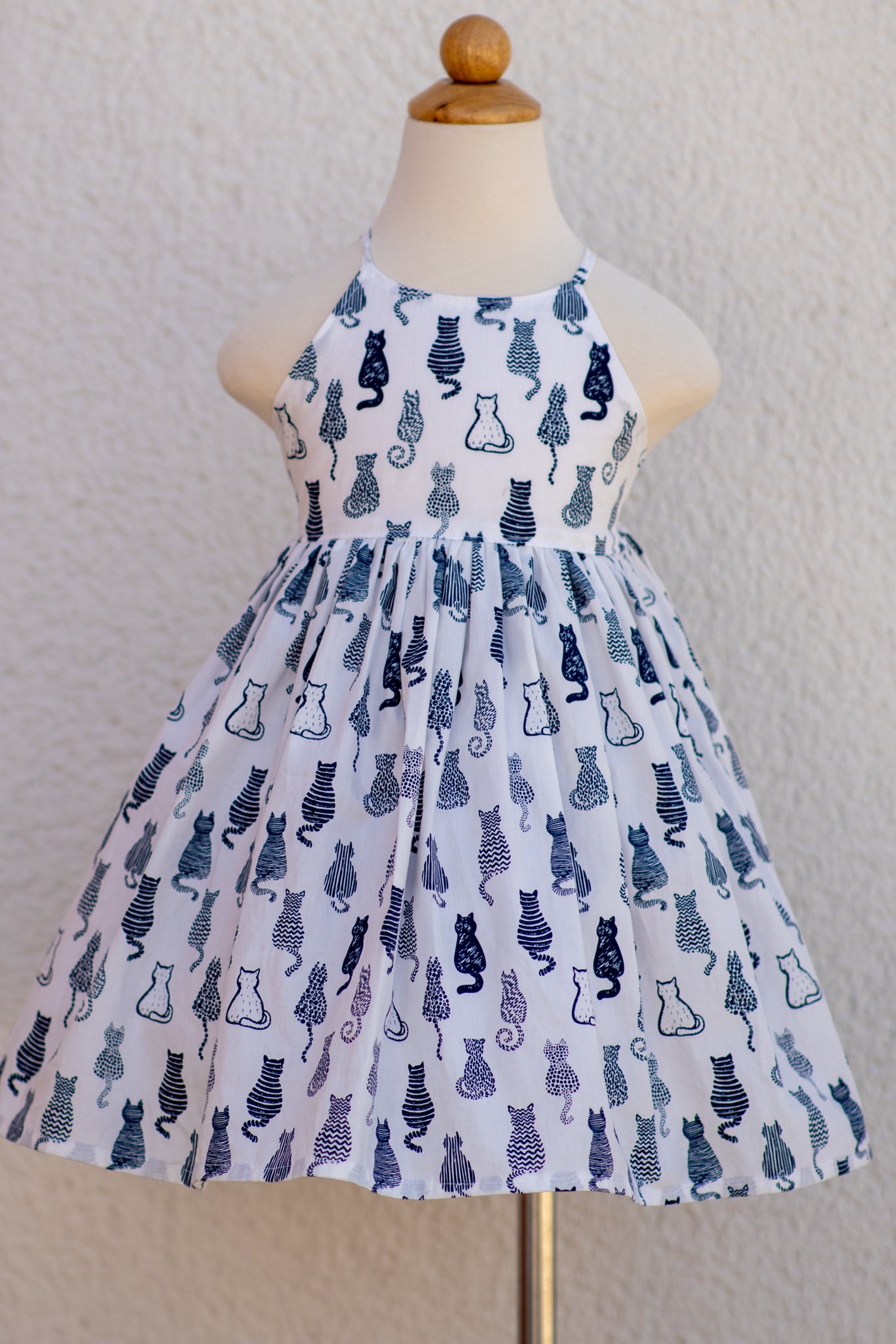 Amsterdam Dress, Cats